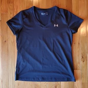 Under Armour V-neck T-shirt